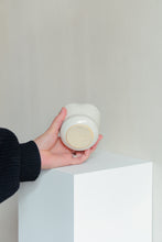 Load image into Gallery viewer, Flower cup White Sands