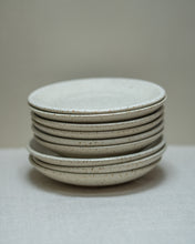 Load image into Gallery viewer, Medium shallow plate 'White Sands'