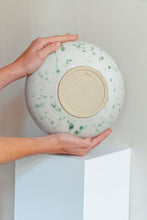 Load image into Gallery viewer, Fruit/salad bowl Jungle speckled Green
