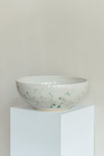 Load image into Gallery viewer, Fruit/salad bowl Jungle speckled Green
