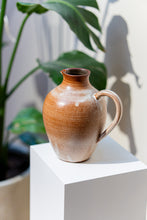 Load image into Gallery viewer, Xocolatl Jug with handle
