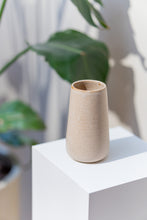 Load image into Gallery viewer, Coyote Tall Cup/ Small Vase
